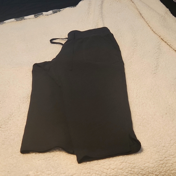 St John's Bay Capris - Picture 4 of 5